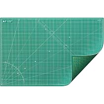 Amazon.co.jp: カッティングマット A1 サイズ 60cm x 90cm x 3mm 【1cm